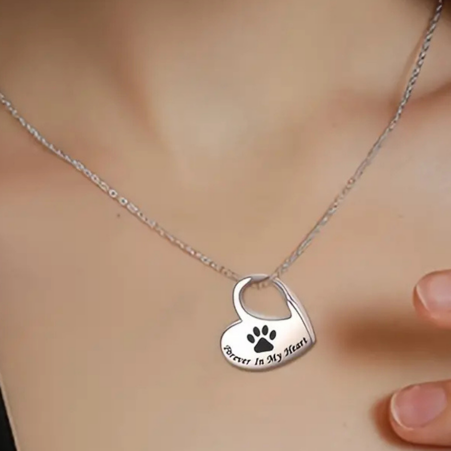 Forever in My Heart – Pet Memorial Urn Necklace